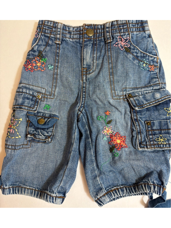 Baby Gap Other - Baby Gap Girls Vintage Floral Embroidered Denim Cargo Shorts 3T